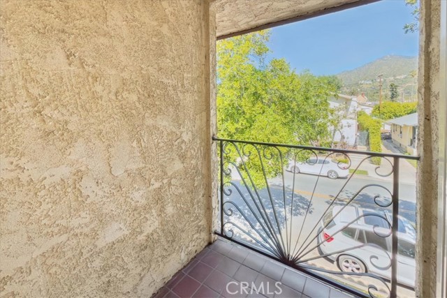 Detail Gallery Image 23 of 23 For 1156 San Rafael #2,  Glendale,  CA 91202 - 2 Beds | 2 Baths