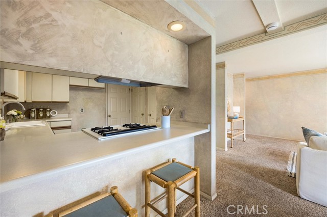 Detail Gallery Image 7 of 29 For 2221 King Ct #12,  San Luis Obispo,  CA 93401 - 2 Beds | 1/1 Baths