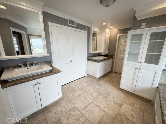 2315 Paseo De Cima, Glendale CA: https://media.crmls.org/medias/0a25ddf7-63e4-441a-acb9-cea348286236.jpg