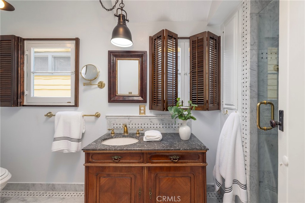 0a26c1ae F7cb 4e7e A323 B7c2c44aa8a2