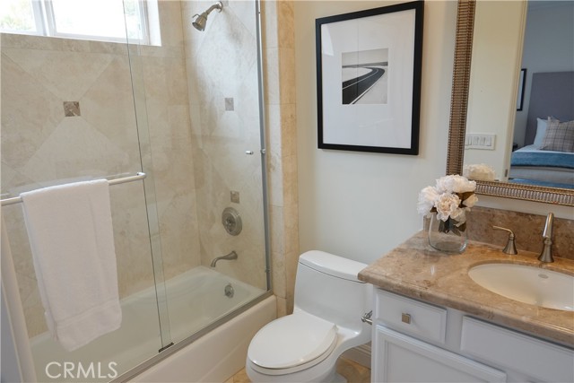 11974 Mayfield Avenue, Los Angeles CA: https://media.crmls.org/medias/0a27163a-6584-4d48-9980-990048c918c6.jpg