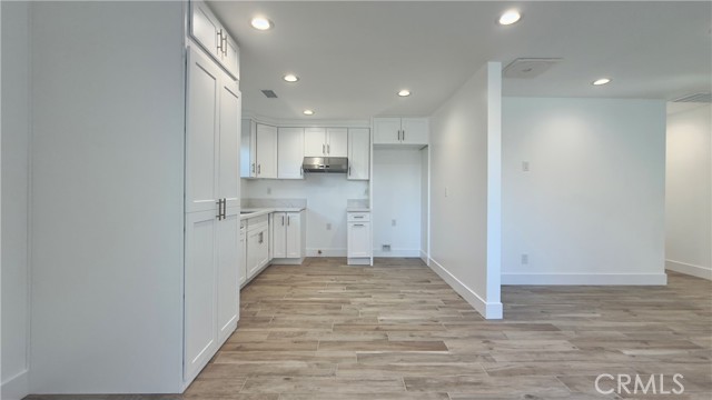 1346 Fraser Avenue, East Los Angeles CA: https://media.crmls.org/medias/0a27f92e-f2f4-4c6d-88f1-5688805e08b8.jpg