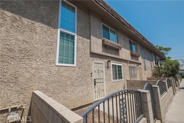 4409 Merced Ave, Baldwin Park CA: https://media.crmls.org/medias/0a283dc2-e7b1-4533-a679-7b5f7a723582.jpg