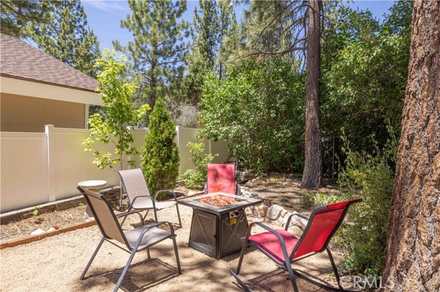 Detail Gallery Image 29 of 29 For 42730 Sonoma Dr, Big Bear Lake,  CA 92315 - 3 Beds | 3 Baths