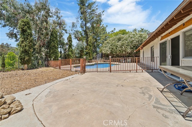 4005 Joelton Drive, Agoura Hills CA: https://media.crmls.org/medias/0a28f2fa-ff9e-46d8-b94b-f3732e7f981c.jpg