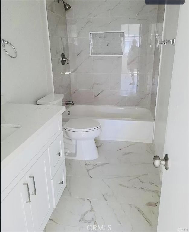 Detail Gallery Image 14 of 22 For 2380 Benidorm Cir, Corona,  CA 92879 - 2 Beds | 2 Baths