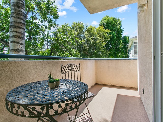 Image 3 for 4915 Coldwater Canyon Ave #6, Sherman Oaks, CA 91423