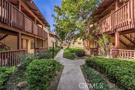 Detail Gallery Image 3 of 15 For 1040 W Macarthur #35,  Santa Ana,  CA 92707 - 2 Beds | 1 Baths