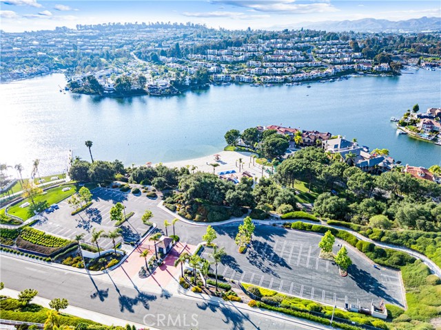 28081 Tefir, Mission Viejo CA: https://media.crmls.org/medias/0a2a1ca7-5948-4b1a-80ff-b4f6da1c006c.jpg