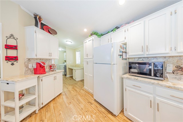 Detail Gallery Image 9 of 43 For 39737 Road 274, Bass Lake,  CA 93604 - 3 Beds | 2 Baths