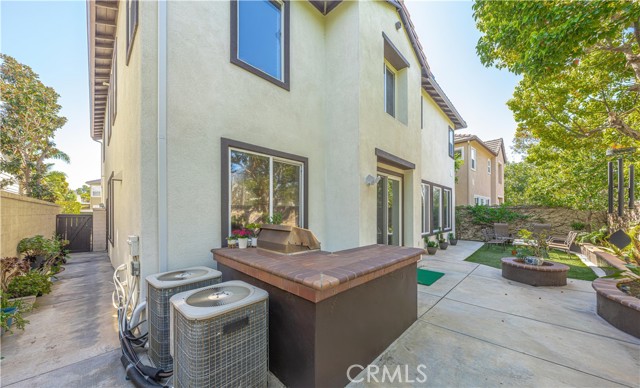 Detail Gallery Image 55 of 70 For 18571 Amalia, Huntington Beach,  CA 92648 - 5 Beds | 4/1 Baths