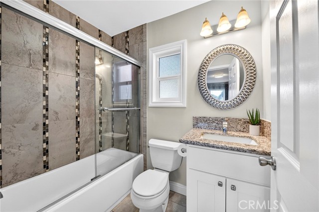 Detail Gallery Image 13 of 36 For 11917 Roseglen St, El Monte,  CA 91732 - 5 Beds | 4 Baths