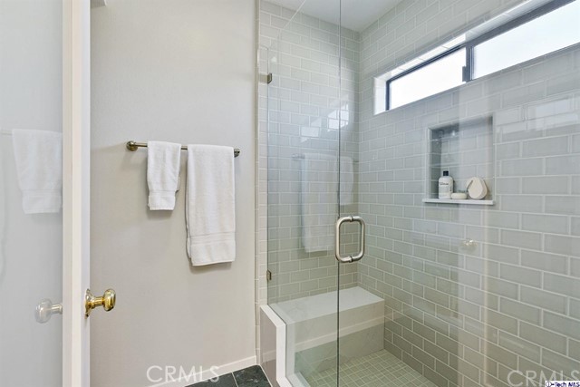 2 Bed Home for Sale in Sherman Oaks, California