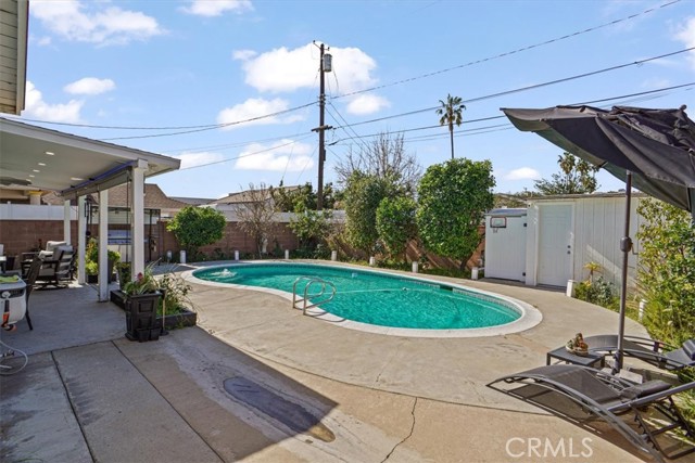 Detail Gallery Image 16 of 16 For 7409 Irvine Dr, North Hollywood,  CA 91605 - 4 Beds | 2/1 Baths