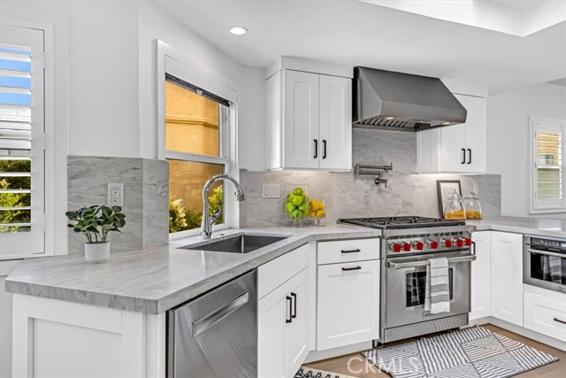 15 Segovia, San Clemente CA: https://media.crmls.org/medias/0a2d354e-6bc1-4dc7-807f-c1f220686837.jpg