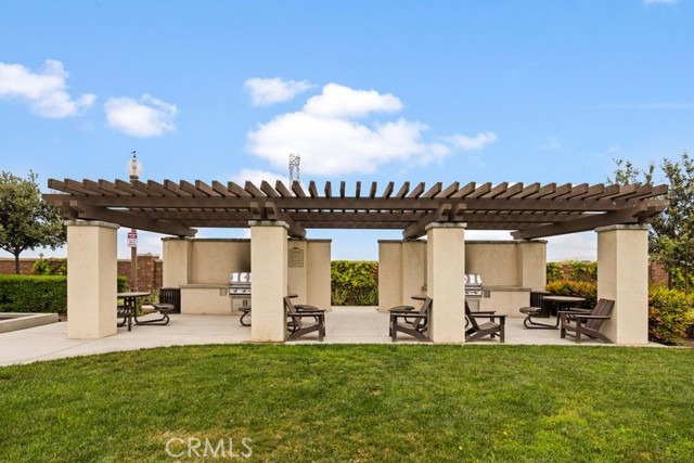 8254 Traveller Street, Chino CA: https://media.crmls.org/medias/0a2ddc48-512c-43da-bd9e-23413d377b45.jpg