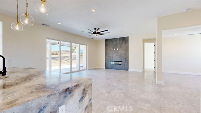 Detail Gallery Image 27 of 68 For 14285 Riverside Dr, Apple Valley,  CA 92307 - 4 Beds | 2/1 Baths