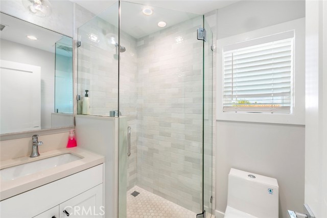 417 E Bay, Newport Beach CA: https://media.crmls.org/medias/0a3173a8-e5a8-4908-ab9d-c204cb70e09b.jpg