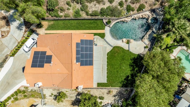 20128 Cavern Court, Saugus CA: https://media.crmls.org/medias/0a31d4d5-1e27-4b2c-8e54-6690ea20e62f.jpg