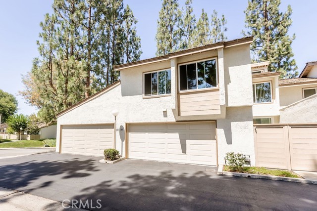 805 Vista Ct, Brea CA: https://media.crmls.org/medias/0a322f2c-85aa-4b21-bdb7-382e8efc6cc3.jpg