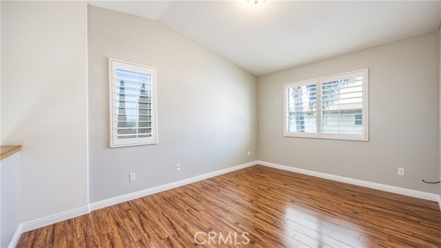 Image 15 of 30 For 22820 Lark Street