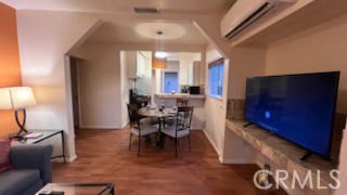 Detail Gallery Image 3 of 19 For 583 Calle Abronia a,  Palm Springs,  CA 92264 - 2 Beds | 1 Baths