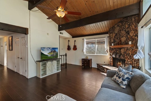 Detail Gallery Image 10 of 42 For 22868 Laurel, Crestline,  CA 92325 - 3 Beds | 2 Baths