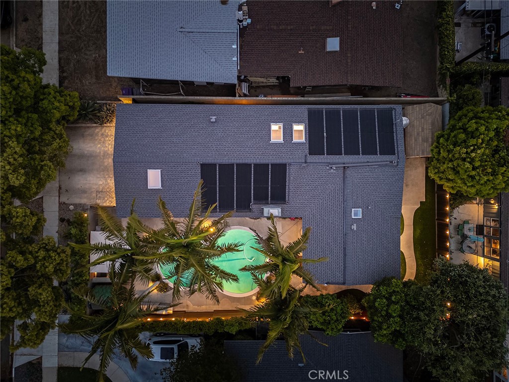 https://media.crmls.org/medias/0a346c96-c41c-4254-94e8-c8959ec3b816.jpg?preset=X-Large