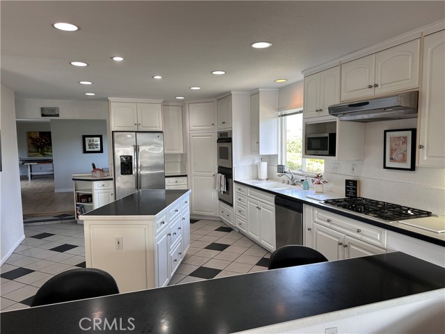 Detail Gallery Image 25 of 37 For 12202 Wutzke St, Garden Grove,  CA 92845 - 4 Beds | 2 Baths