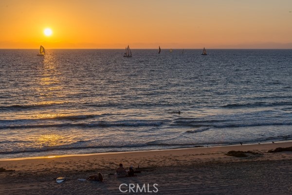 Detail Gallery Image 58 of 66 For 555 Esplanade #320,  Redondo Beach,  CA 90277 - 2 Beds | 2 Baths