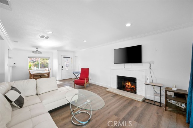 Detail Gallery Image 5 of 33 For 3760 E Calle San Antonio, Palm Springs,  CA 92264 - 3 Beds | 3 Baths