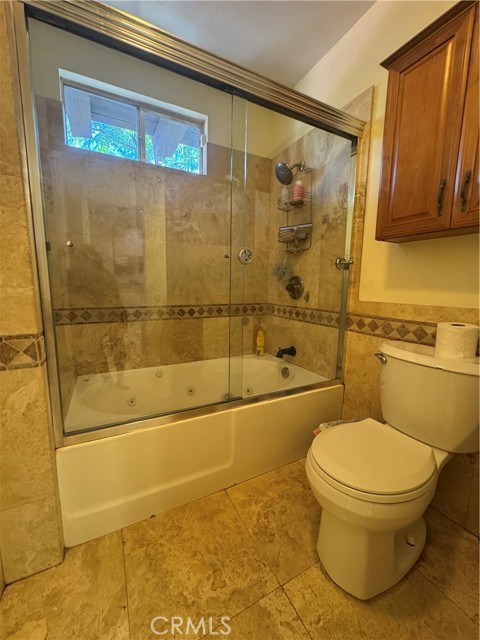 671 671 East Sunset Drive North, Redlands CA: https://media.crmls.org/medias/0a36f843-32ab-457f-a4a6-d0d5ab39bd2b.jpg