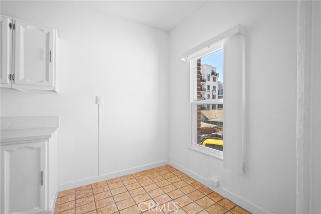 Detail Gallery Image 8 of 15 For 131 S Jackson St #204,  Glendale,  CA 91205 - 0 Beds | 1 Baths