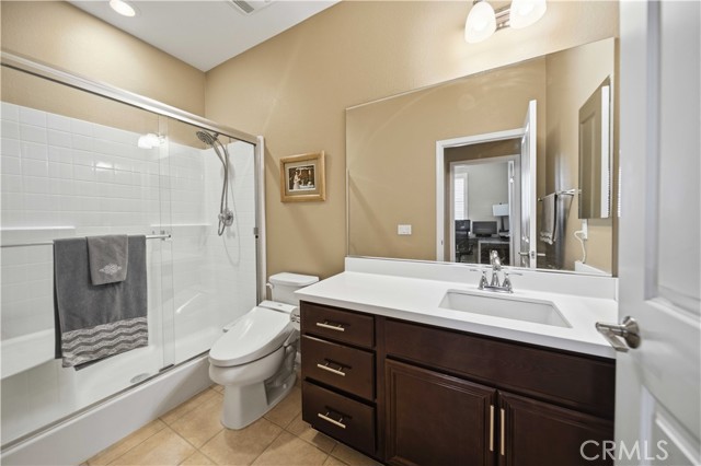 Detail Gallery Image 27 of 38 For 26856 Cherry Willow, Canyon Country,  CA 91387 - 4 Beds | 3 Baths