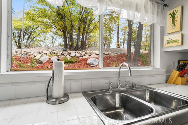 Image 10 of 51 For 705 Cypress Road