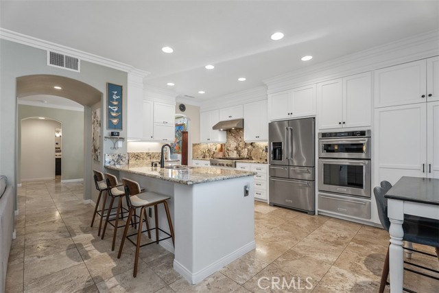 7 Mariposa, Rancho Santa Margarita CA: https://media.crmls.org/medias/0a390f8c-6c93-4d0a-a018-0021e7ef0c72.jpg