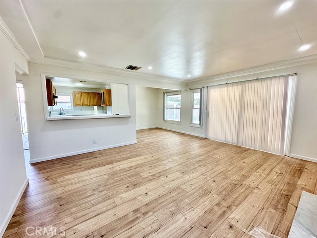 17916 Gridley Road, Artesia CA: https://media.crmls.org/medias/0a39a8e7-c409-43e9-a538-b168b6b8e449.jpg