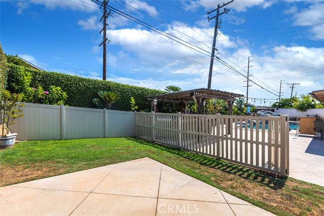 1006 W Dorothy Drive, Brea CA: https://media.crmls.org/medias/0a3a90f8-331b-4bdf-a582-94617600b728.jpg