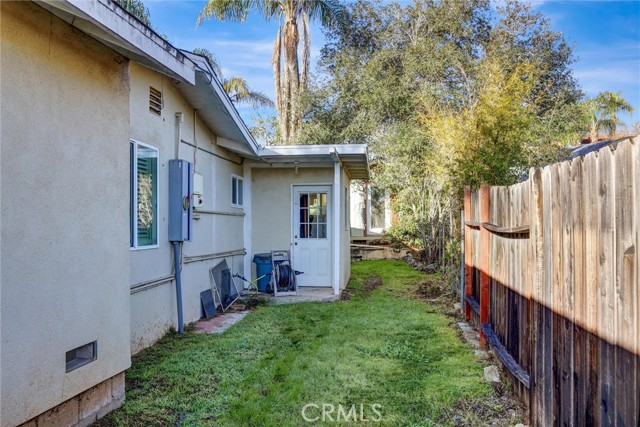 Detail Gallery Image 33 of 45 For 2428 Hutchison St, Vista,  CA 92084 - 3 Beds | 2/1 Baths