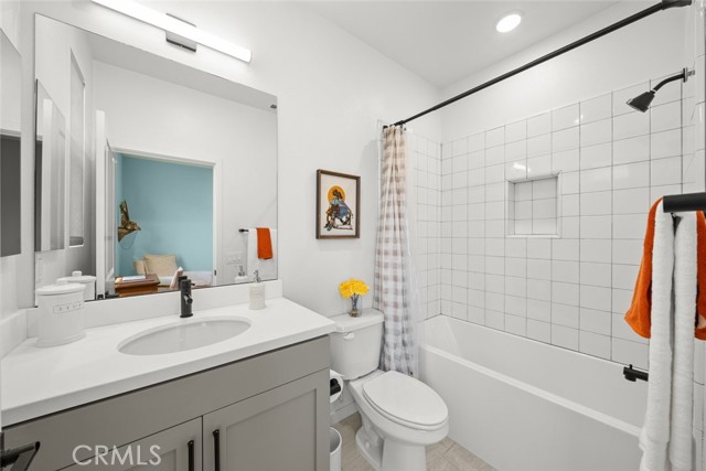 Detail Gallery Image 18 of 33 For 22244 Meyler Street, Torrance,  CA 90502 - 3 Beds | 3 Baths
