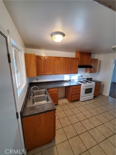 MLS #OC25248225 image #7