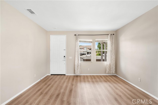 Detail Gallery Image 6 of 50 For 28357 Hillsdale, Moreno Valley,  CA 92555 - 3 Beds | 2/1 Baths