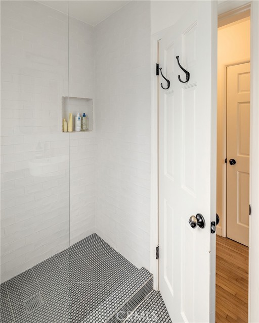 Detail Gallery Image 37 of 40 For 1706 Carver St, Redondo Beach,  CA 90278 - 3 Beds | 2 Baths