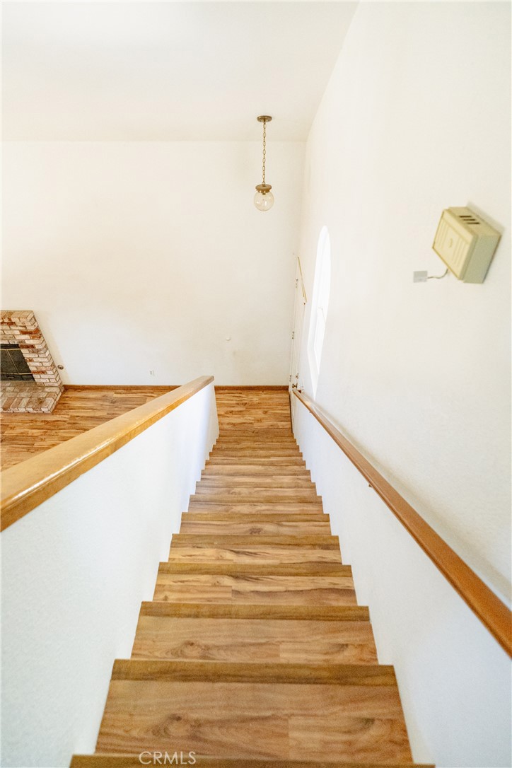 https://media.crmls.org/medias/0a3d9101-bc50-4646-b8fd-ca6599e4f185.jpg?preset=X-Large