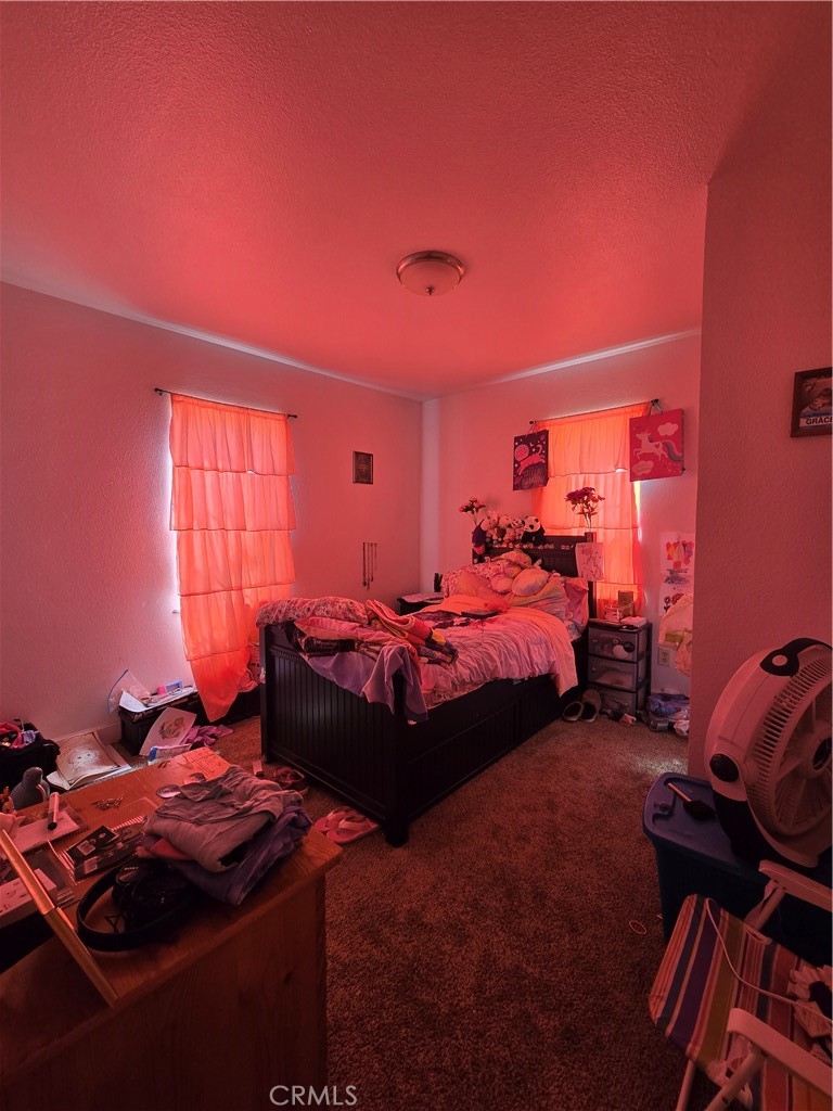 https://media.crmls.org/medias/0a3d9edd-8ef8-4cfe-815a-a1e458715068.jpg?preset=X-Large