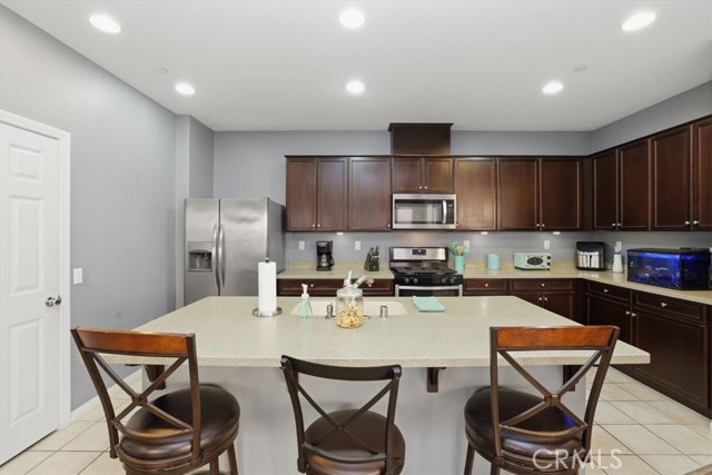 Detail Gallery Image 6 of 60 For 7205 Enclave, Corona,  CA 92880 - 3 Beds | 2/1 Baths