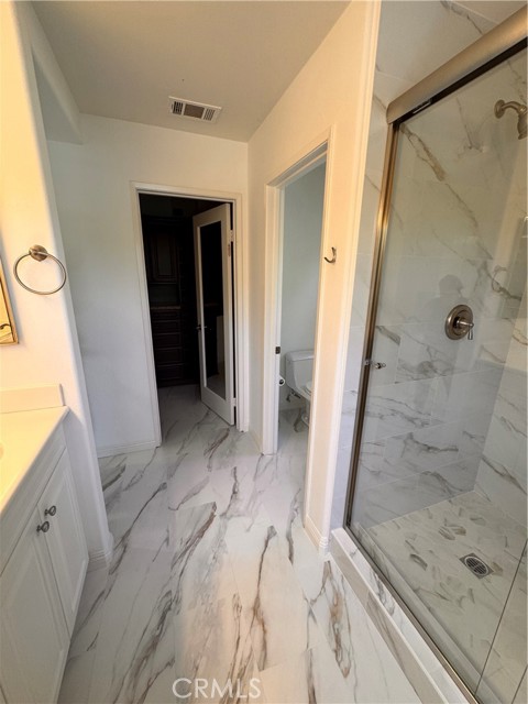 44 Arcata, Irvine CA: https://media.crmls.org/medias/0a3e09c5-a3df-46fc-9841-c38bc74ec662.jpg
