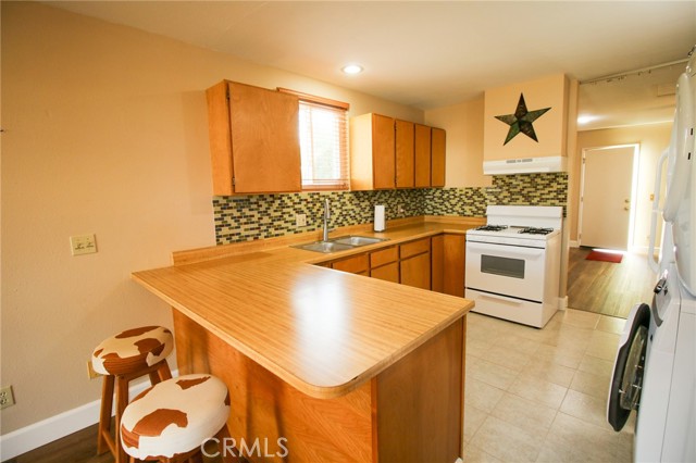 Image 4 of 12 For 33145 Jane Court B
