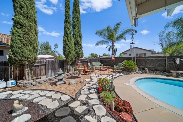 Detail Gallery Image 27 of 33 For 24805 Oakhurst Ct, Murrieta,  CA 92563 - 3 Beds | 2/1 Baths