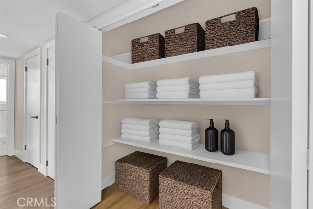 Detail Gallery Image 11 of 21 For 506 W Terrace Ave, Fresno,  CA 93705 - 4 Beds | 2/1 Baths